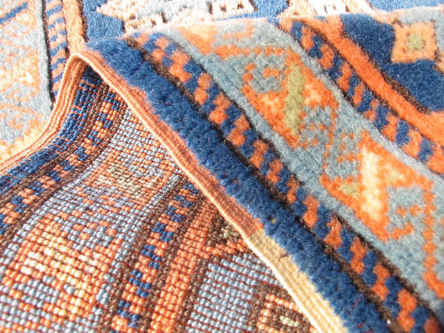 Vintage Traditional Nomadic Tribal Rug - Ancient Turkic Design - 4'2'' x 6'5'' (127x197cm) - 1980s