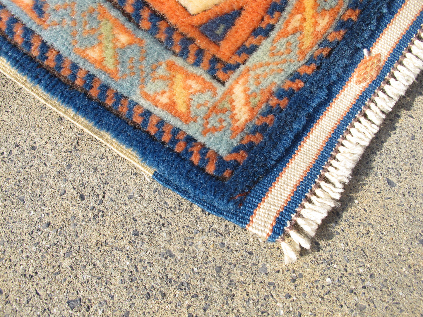 Vintage Traditional Nomadic Tribal Rug - Ancient Turkic Design - 4'2'' x 6'5'' (127x197cm) - 1980s