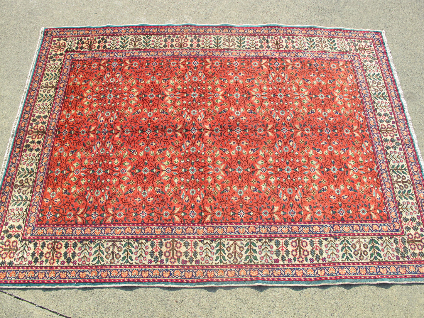 Vintage Traditional Oriental Rug - Red Fine Weave Floral - 4' x 5'7'' (124x171cm) - 1950s