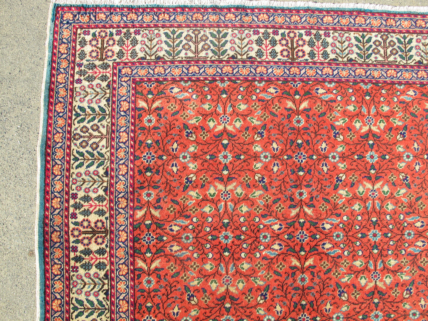 Vintage Traditional Oriental Rug - Red Fine Weave Floral - 4' x 5'7'' (124x171cm) - 1950s