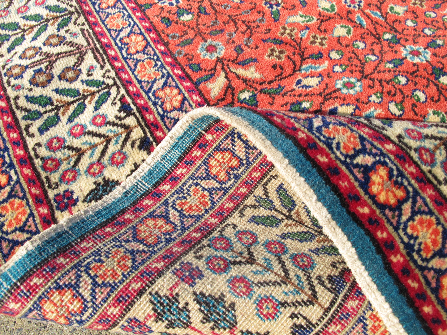 Vintage Traditional Oriental Rug - Red Fine Weave Floral - 4' x 5'7'' (124x171cm) - 1950s