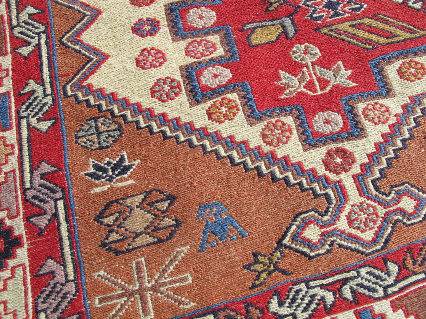 Caucasian Soumak Kilim Rug - Handwoven Wool - 3'11'' x 6'5'' (121x198cm)